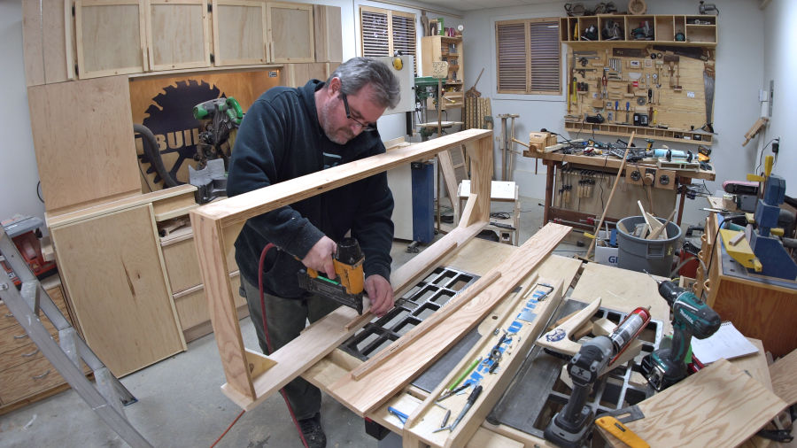 UpsideDown Band Saw Blade Drawer IBUILDIT.CA